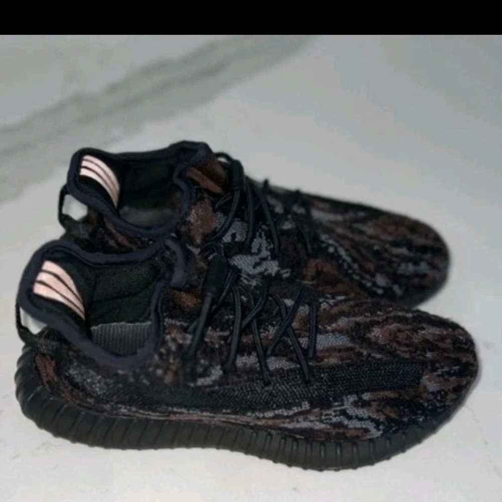 adidas Yeezy Boost 350 V2 MX Rock GW3774